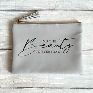 Ruby + Cash Gray Cosmetic Bag Zip Makeup Travel Jewelry Pouch Clutch Mini Bag